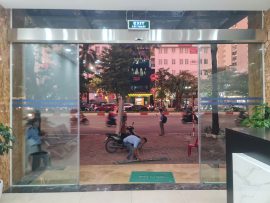 cửa trượt tự động 